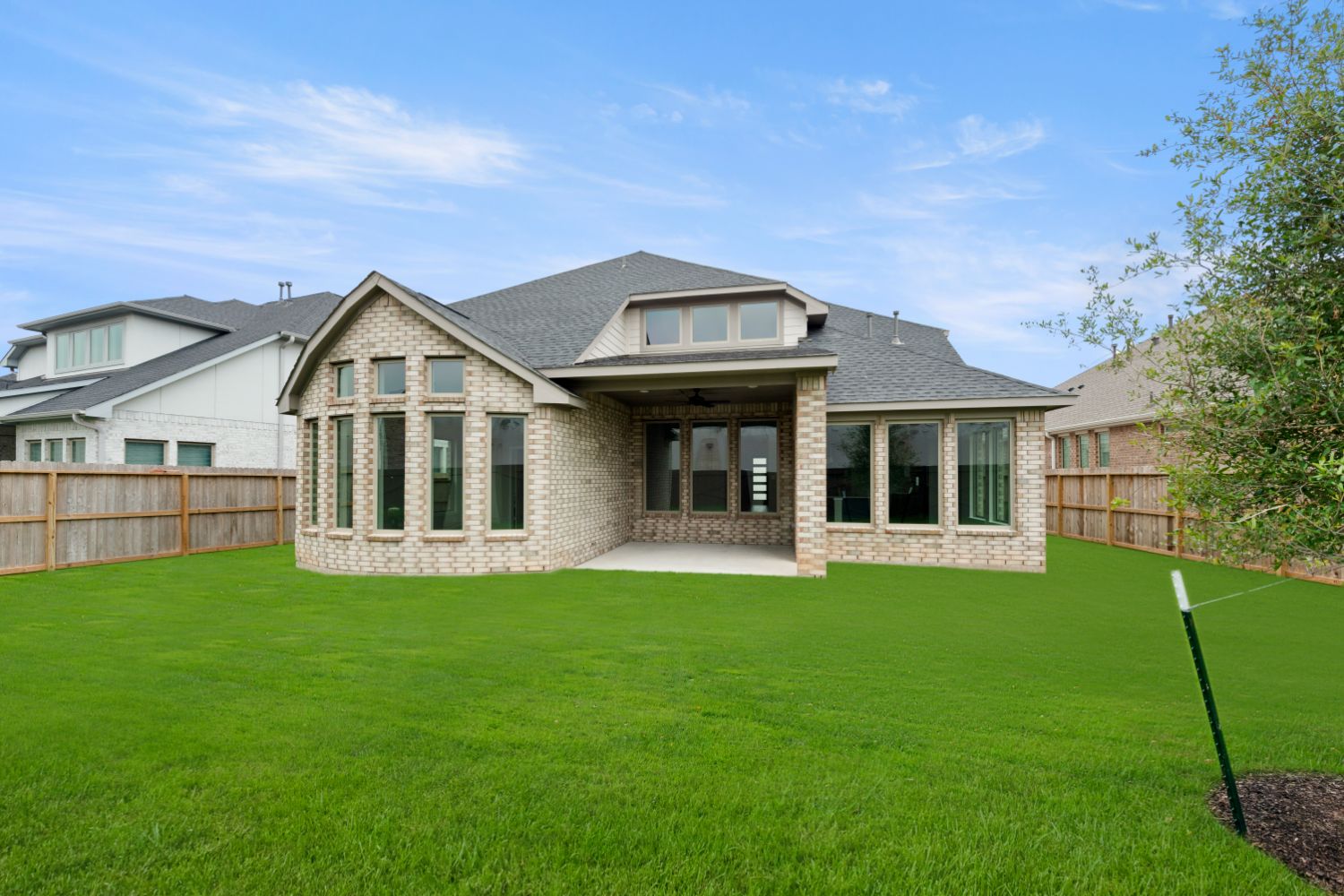 Available New Home at 2115 Kishu Mandarin Tr | Richmond, TX Homes 